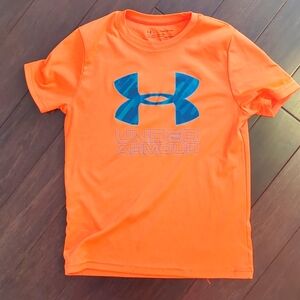 Under Armour, youth dri-fit shirt, like new, youth small, orange and blue
